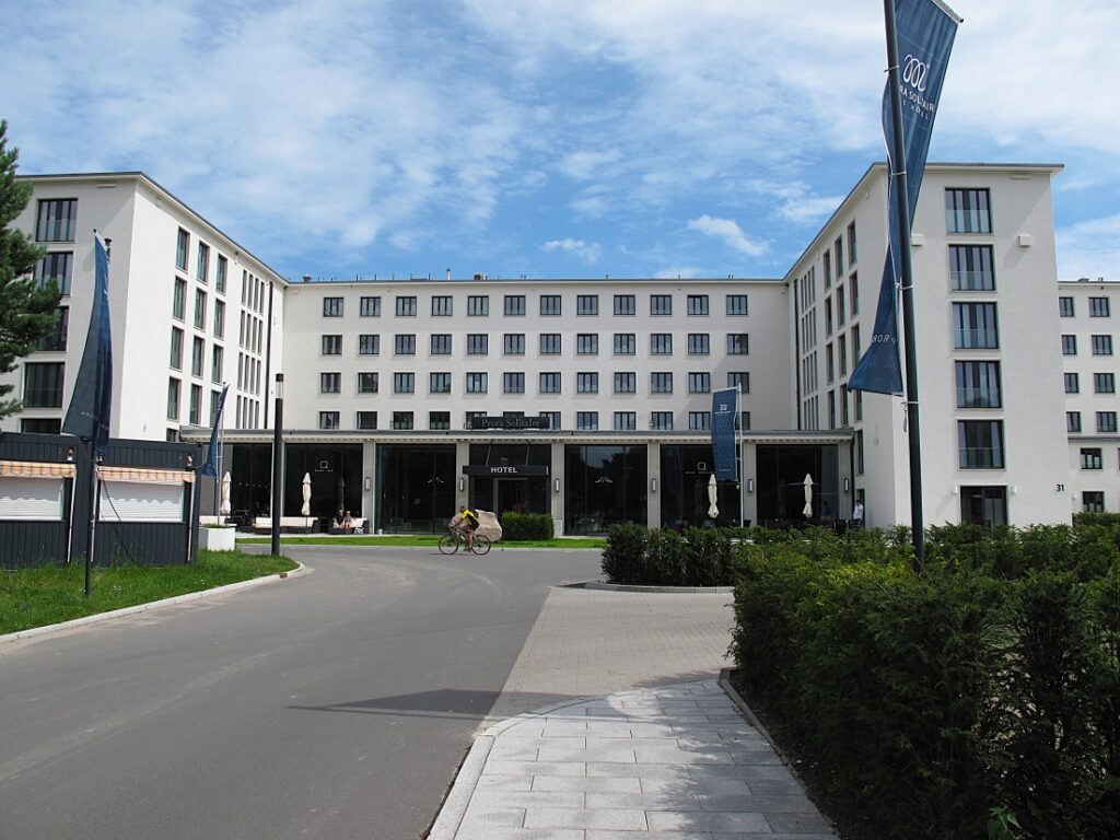 Hotel Prora Solitaire