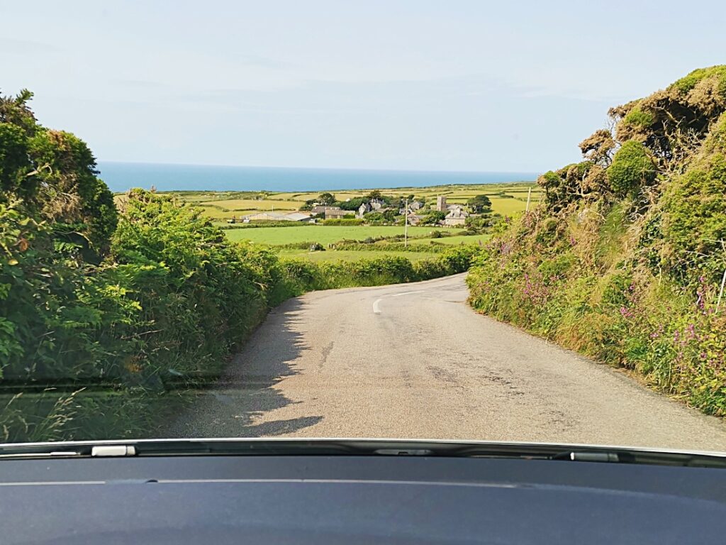 Autofahren im Linksverkehr in Cornwall